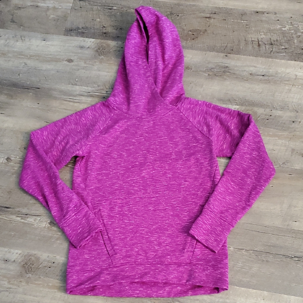 5/$15 Runway Pullover, Size L